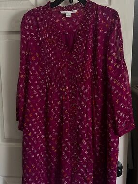 Diane Von Furstenberg Magenta Floral Pintuck Button-Front Tunic